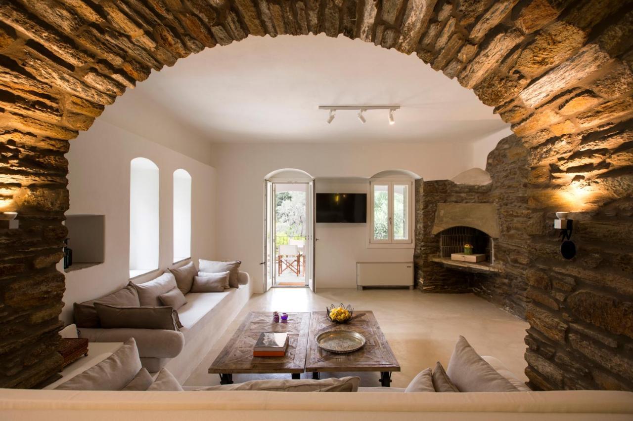 Villa Perivoli In Lemon Orchard Mesaria  ภายนอก รูปภาพ